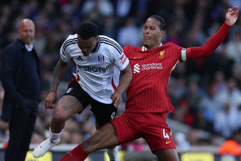 Slot Minta Penyokong Tidak Mengutuk Aksi Longlai Virgil Van Dijk