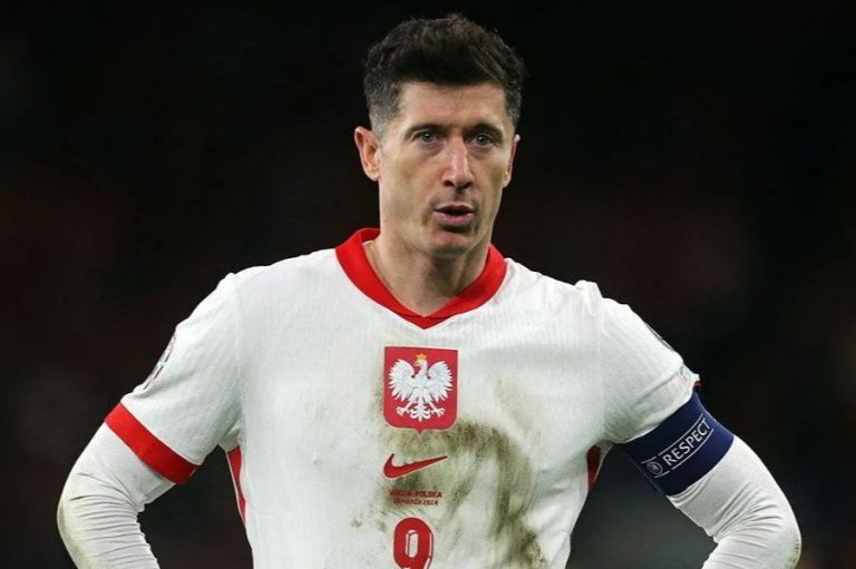 Lewandowski Tak Akan Wakili Poland Selagi Ada Probierz