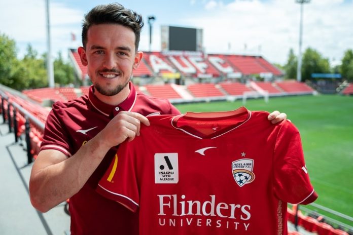 Gergasi Liga Malaysia pancing khidmat tonggak Adelaide United, Zac Clough.