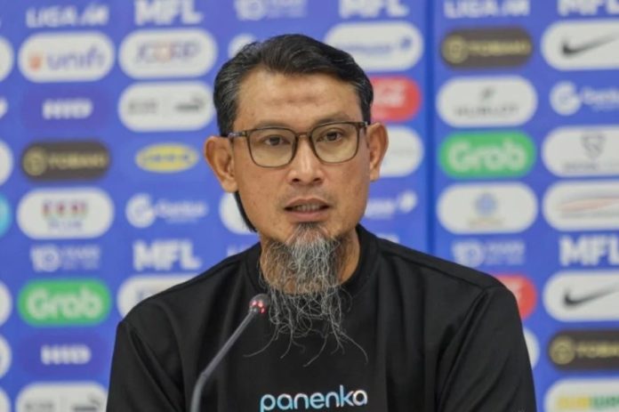 Yusri Che Lah pengendali Imigresen FC