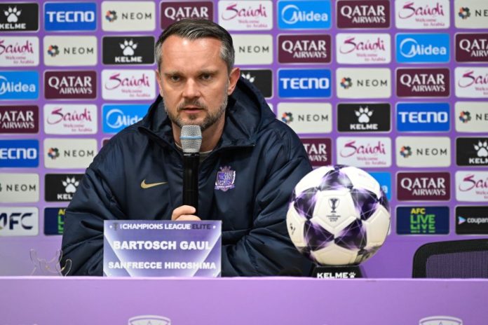 Bartoch Pengendali Sanfrecce Hirshima, Bartosch Gaul yakin pasukannya akan bangkit tewaskan JDT