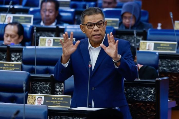 Saifuddin diingatkan tidak putar belit isu pemalsuan dokumen pemain warisan palsu.