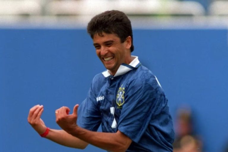 Bebeto memperkenalkan gaya raikan jaringan membuai bayi di Piala Dunia 1994